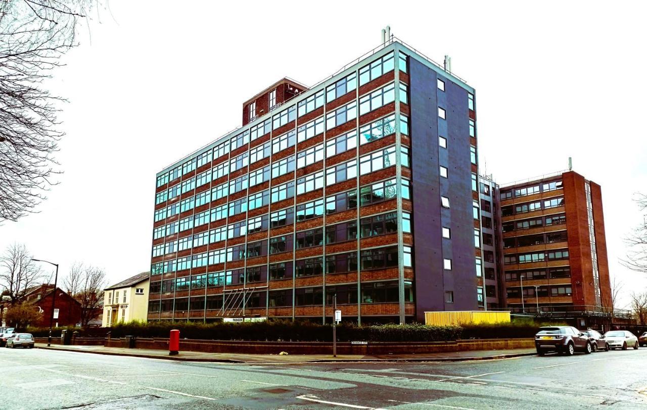 Stunning One Bedroom Apartment In Old Trafford Manchester Exterior foto